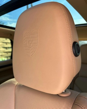Porsche Cayenne cena 189000 przebieg: 97000, rok produkcji 2017 z Piaski małe 232